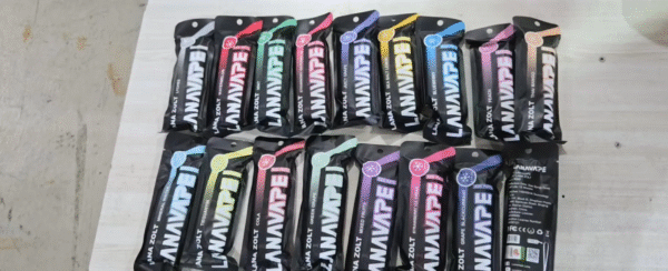 LANA ZOLT抛弃式8000口一次性✨可充電🔋超大容量👍時尚單品🔥活動